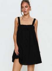 Reason To Stay Lace Trim Floaty Mini Dress Black