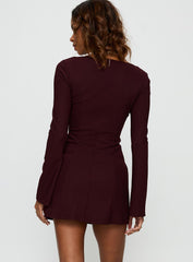 Encounters Long Sleeve Mini Dress Wine