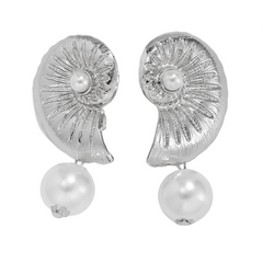 Vintage Pearl Shell Earrings