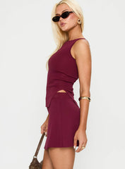 So Alluring Set Currant